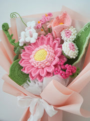 Pink Daisy with Calla Lily and Chrysanthemum Bouquet by Foxchill, handmade crochet flowers, angled close-up of the yarn flowers